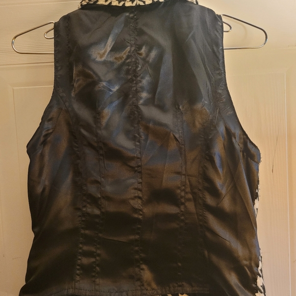 Herring Bone acrylic twill vest - Picture 2 of 8